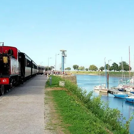Dom wakacyjny Campagne Aupthiesomme Au Calme Entre Terre Et *