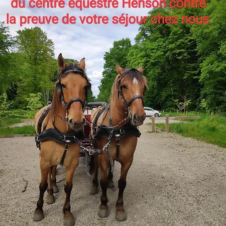 Campagne Aupthiesomme Au Calme Entre Terre Et *